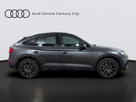 2026-Audi-Q5-Sportback-quattro-Black-Edition-40-TDI_6