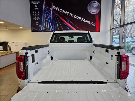 2026-Volkswagen-Amarok-20-TDI-125kW-Auto-Double-Cab_11
