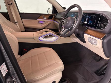 2020-Mercedes-Benz-GLE-400d-4Matic_10