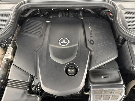 2020-Mercedes-Benz-GLE-400d-4Matic_15