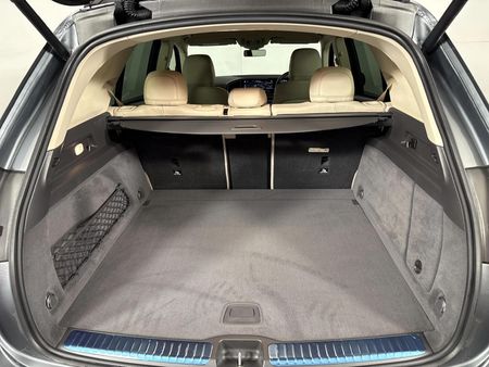 2020-Mercedes-Benz-GLE-400d-4Matic_16