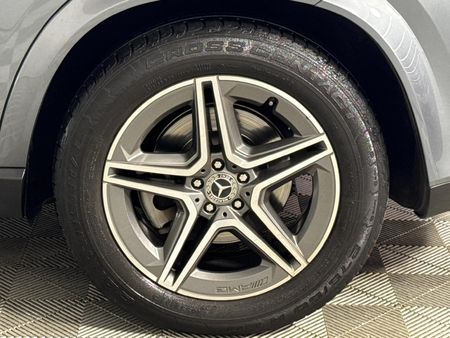 2020-Mercedes-Benz-GLE-400d-4Matic_19