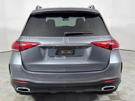 2020-Mercedes-Benz-GLE-400d-4Matic_4