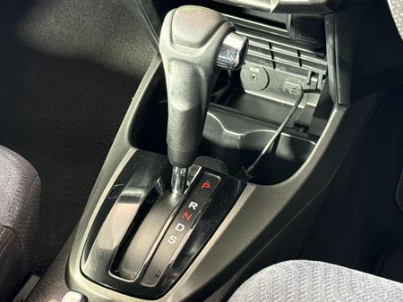 2012-Honda-Ballade-15-Elegance-Auto_11