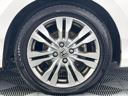 2012-Honda-Ballade-15-Elegance-Auto_17