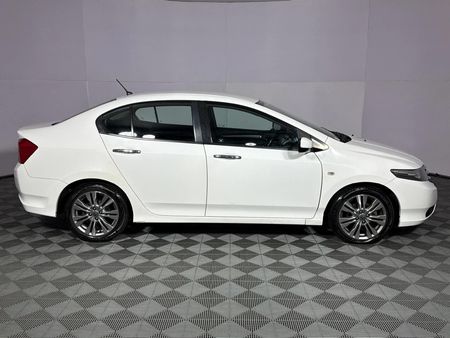 2012-Honda-Ballade-15-Elegance-Auto_3