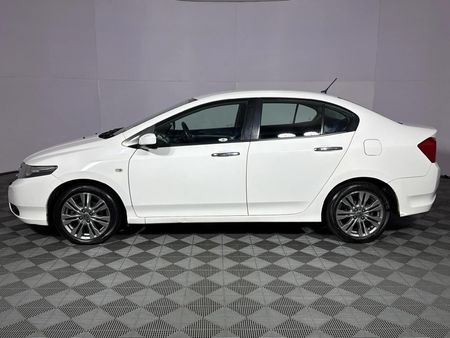 2012-Honda-Ballade-15-Elegance-Auto_5
