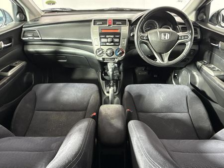 2012-Honda-Ballade-15-Elegance-Auto_6