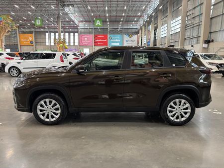 2024-Toyota-Urban-Cruiser-15-XS_3