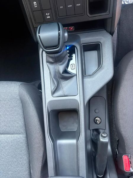 2026-Toyota-Hilux-28-GD-6-RB-Raider-Auto-Double-Cab_24