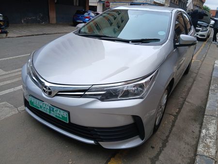 2016-Toyota-Corolla-14-D_2