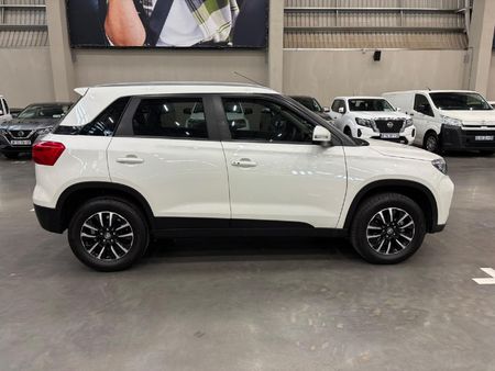 2022-Toyota-Urban-Cruiser-15-Xr_1