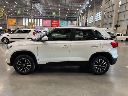 2022-Toyota-Urban-Cruiser-15-Xr_5