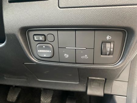 2026-Peugeot-Landtrek-19D-Professional-Double-Cab_6