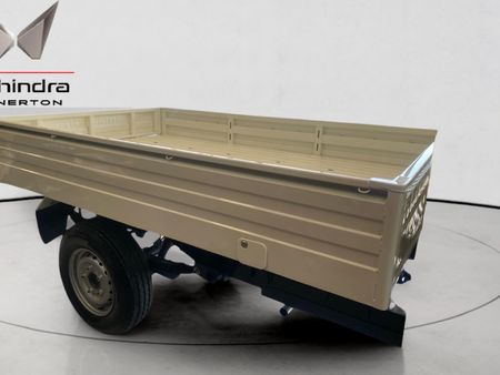 2026-Mahindra-Bolero-Maxx-City-15-VX-Single-Cab_9
