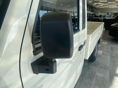 2026-Mahindra-Bolero-Maxx-City-15-VX-Single-Cab_18