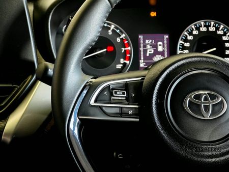 2025-Toyota-Starlet-Cross-15XS-Auto_9
