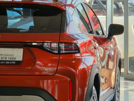 2025-Toyota-Starlet-Cross-15XS-Auto_27
