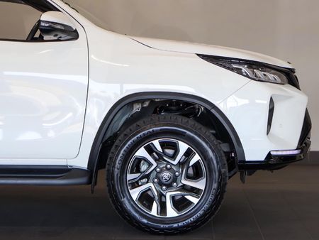 2026-Toyota-Fortuner-28-GD-6-VX-Auto-mHev_6