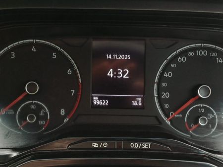 2020-Volkswagen-Polo-10-TSI-Highline-85kW_25
