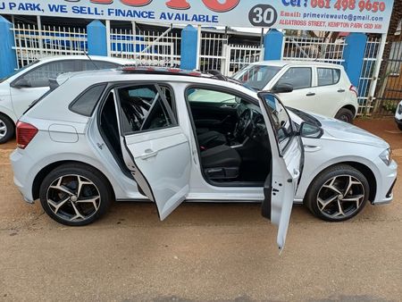 2020-Volkswagen-Polo-10-TSI-Highline-85kW_4