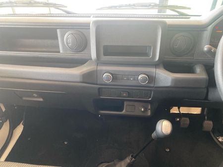 2026-Mahindra-Bolero-Maxx-City-15-VX-Single-Cab_16