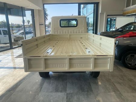 2026-Mahindra-Bolero-Maxx-City-15-VX-Single-Cab_21