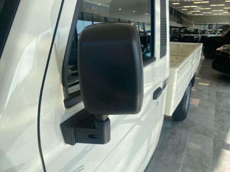 2026-Mahindra-Bolero-Maxx-City-15-VX-Single-Cab_26