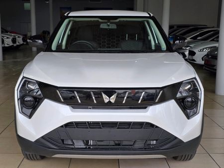 2026-Mahindra-XUV-3XO-12T-MX1-Panel-Van_1