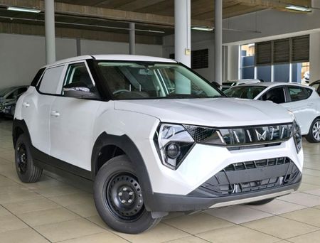 2026-Mahindra-XUV-3XO-12T-MX1-Panel-Van_2