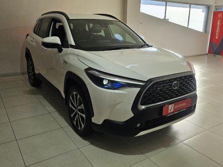 2025-Toyota-Corolla-Cross-18-XR-Hybrid_5