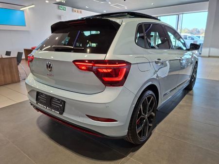 2026-Volkswagen-Polo-20-GTI-Auto-147kW_5