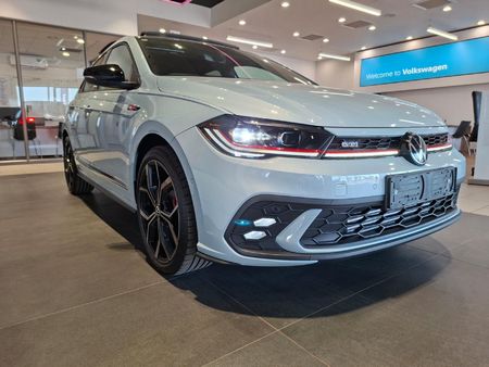 2026-Volkswagen-Polo-20-GTI-Auto-147kW_6