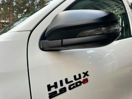 2026-Toyota-Hilux-28-GD-6-RB-SRX-Auto-Single-Cab_13