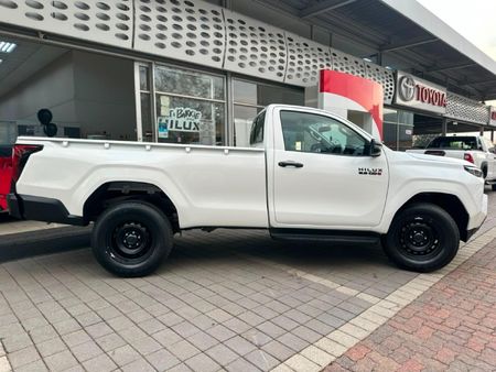 2026-Toyota-Hilux-28-GD-6-RB-SRX-Auto-Single-Cab_5