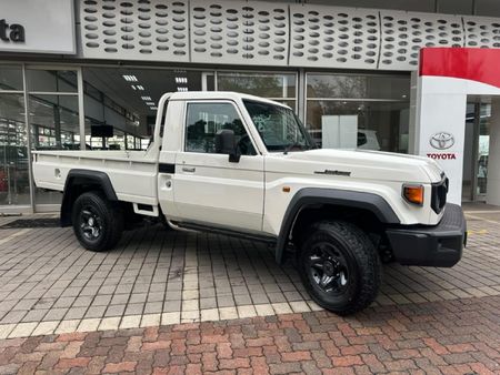 2026-Toyota-Land-Cruiser-79-28GD-6-Single-Cab_4