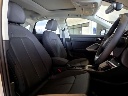 2026-Audi-Q3-35TDI-Sportback-S-Tronic_10