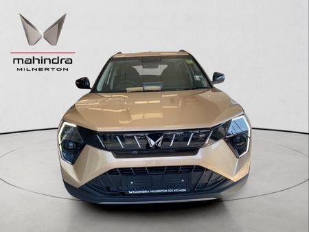2026-Mahindra-XUV-3XO-12T-AX5-Auto_1