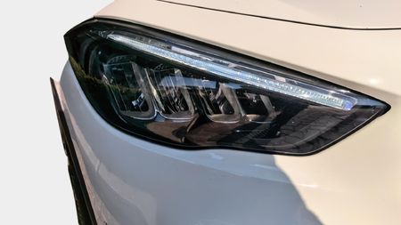 2026-Mercedes-Benz-GLA-200-Auto_17