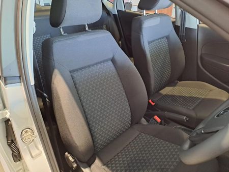2026-Volkswagen-Polo-Vivo-14_9