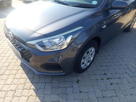 2019-Hyundai-i20-12-Motion_17