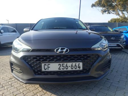 2019-Hyundai-i20-12-Motion_22