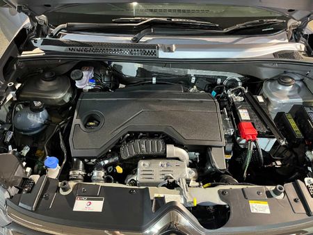 2026-Citroen-C3-12T-Max-Auto_10