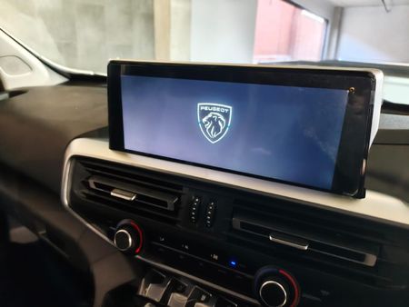 2026-Peugeot-Landtrek-19D-Allure-Double-Cab-Auto_8