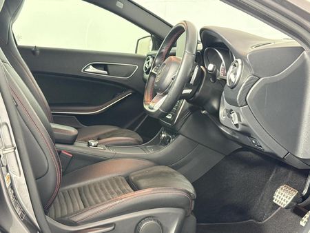 2018-Mercedes-Benz-A-Class-A-200-AMG-Auto_10