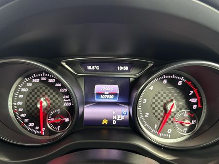 2018-Mercedes-Benz-A-Class-A-200-AMG-Auto_7