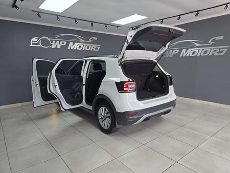 2020-Volkswagen-T-Cross-10-TSI-Comfortline-Auto_8