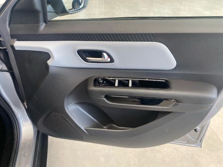 2026-Citroen-Basalt-Max-12T-Auto_13
