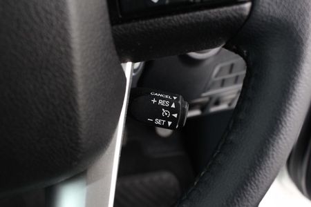 2024-Toyota-Hilux-28-GD-6-Raised-Body-Raider-Auto-Double-Cab_9