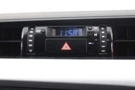 2024-Toyota-Hilux-28-GD-6-Raised-Body-Raider-Auto-Double-Cab_15